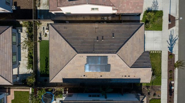 5913 Vantage St, Sacramento, CA 95835