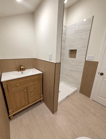 750 Wesley Street, Baldwin, NY 11510