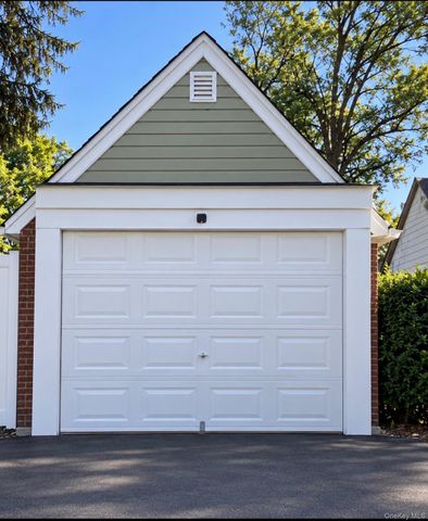 750 Wesley Street, Baldwin, NY 11510