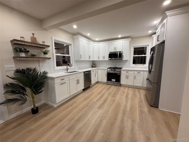 750 Wesley Street, Baldwin, NY 11510