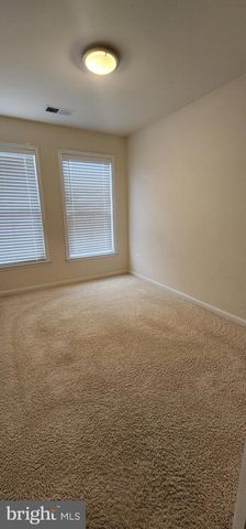 21764 HARROUN TER, Ashburn, VA 20147