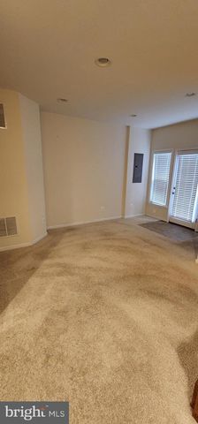 21764 HARROUN TER, Ashburn, VA 20147