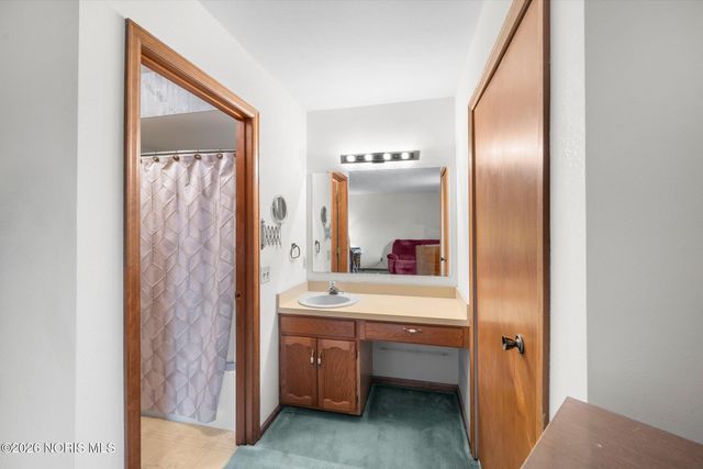 1225 Hidden Ridge Road, Toledo, OH 43615