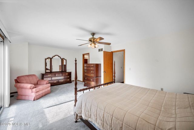 1225 Hidden Ridge Road, Toledo, OH 43615