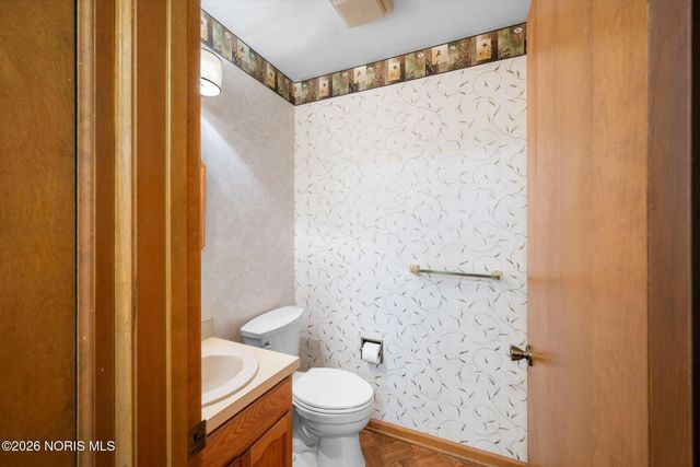 1225 Hidden Ridge Road, Toledo, OH 43615