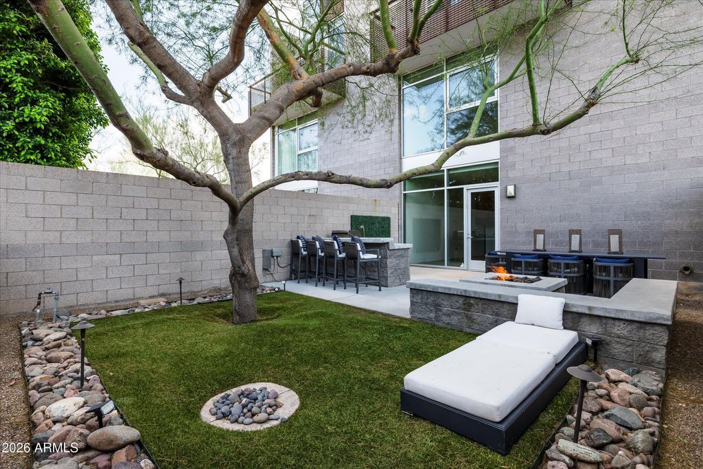 4745 N SCOTTSDALE Road 1011, Scottsdale, AZ 85251 — exterior