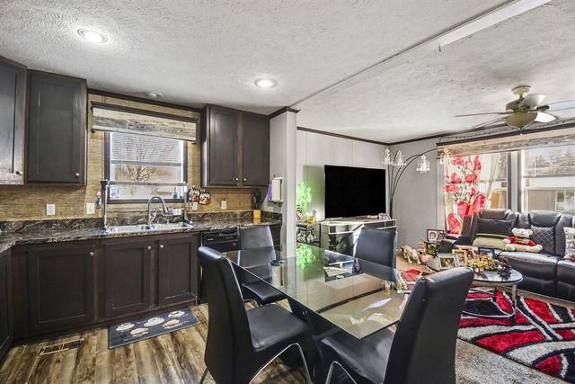 4743 Quebec Avenue, Wyoming, MI 49519