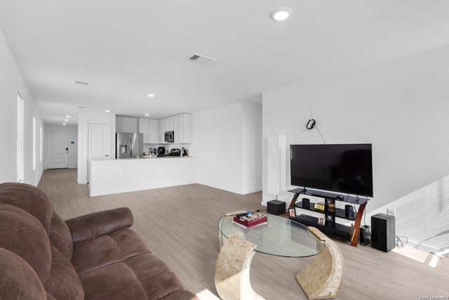 3703 Millbrook, San Antonio, TX 78245