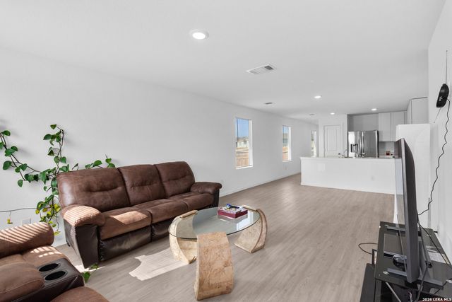 3703 Millbrook, San Antonio, TX 78245