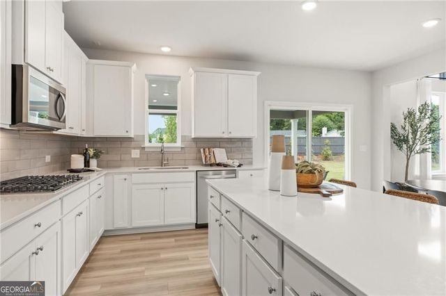 8565 Oak Hollow Way, Cumming, GA 30041