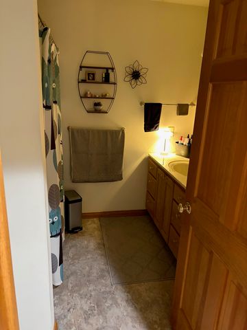 465 W Wright Avenue, Shepherd, MI 48883