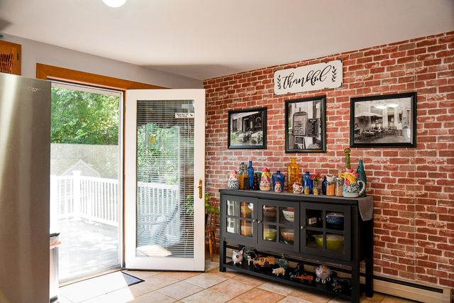 22 Edgewood Street, Milford, NH 03055