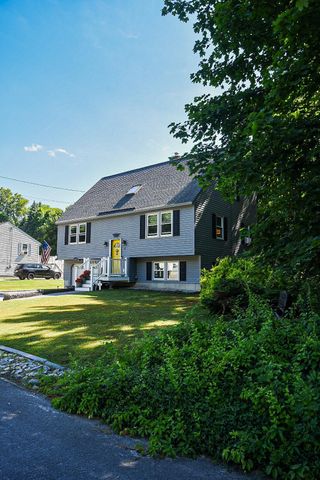 22 Edgewood Street, Milford, NH 03055