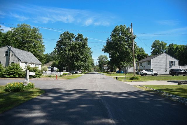 22 Edgewood Street, Milford, NH 03055