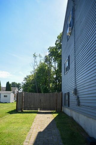 22 Edgewood Street, Milford, NH 03055