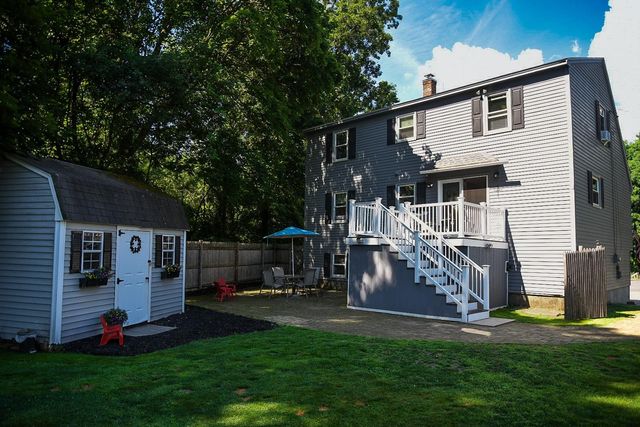 22 Edgewood Street, Milford, NH 03055