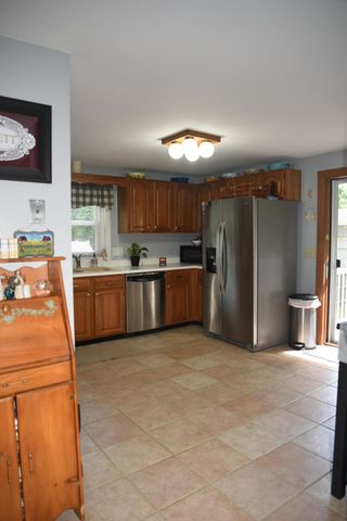 22 Edgewood Street, Milford, NH 03055