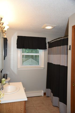 22 Edgewood Street, Milford, NH 03055