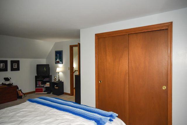 22 Edgewood Street, Milford, NH 03055