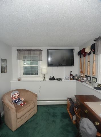 22 Edgewood Street, Milford, NH 03055