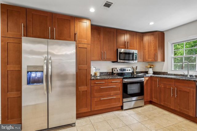 1851 WAINWRIGHT DR, Reston, VA 20190