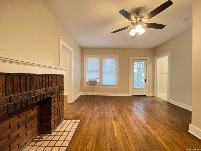 803 W Rosewood Ave Apt 2, San Antonio, TX 78212