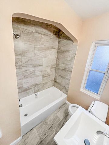 14127 Winthrop Street, Detroit City, MI 48227