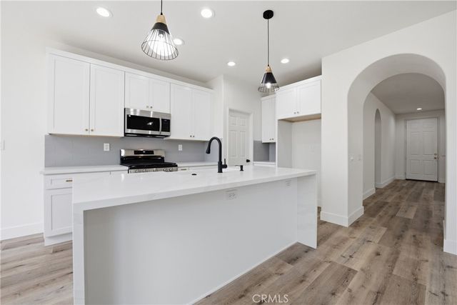 5177 Bluegrass Way, Oceanside, CA 92057