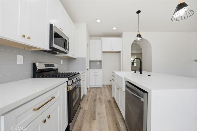 5177 Bluegrass Way, Oceanside, CA 92057