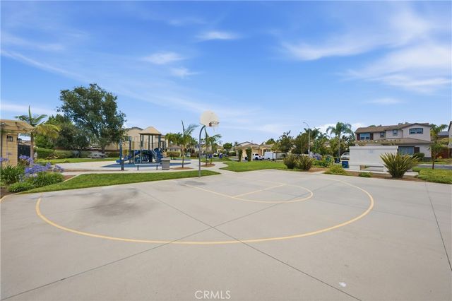 5177 Bluegrass Way, Oceanside, CA 92057