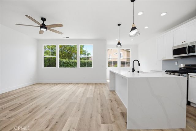 5177 Bluegrass Way, Oceanside, CA 92057