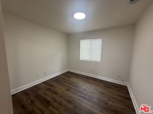 660 W 94th Street, Los Angeles, CA 90044