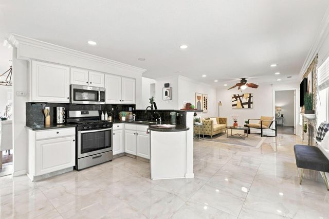 1301 Peregrine Drive, Gilroy, CA 95020