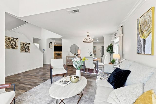 1301 Peregrine Drive, Gilroy, CA 95020