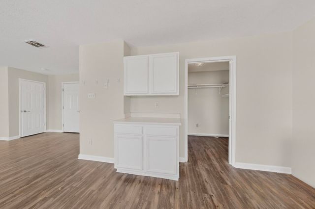 2805 Hillside Drive, Mesquite, TX 75149
