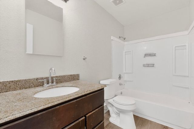 2805 Hillside Drive, Mesquite, TX 75149