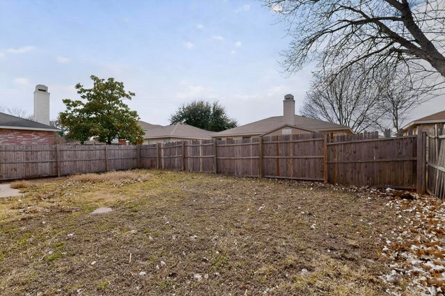2805 Hillside Drive, Mesquite, TX 75149