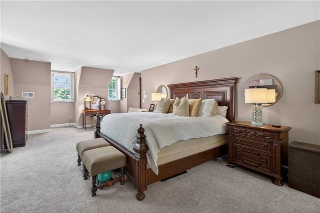 11012 Buena Vista Street, Leawood, KS 66211