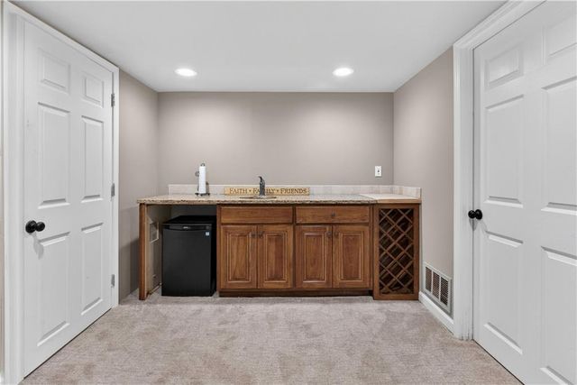 11012 Buena Vista Street, Leawood, KS 66211