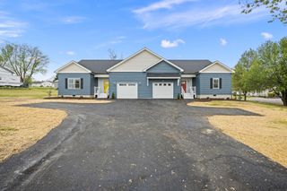 10607 MCGAHEYSVILLE RD, Mcgaheysville, VA 22840