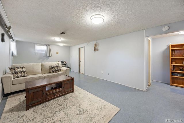 8671 Richard Road, Denver, CO 80229