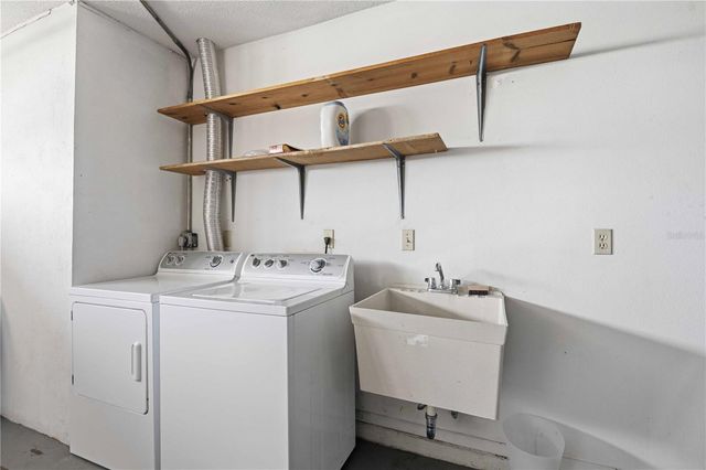 123 ALTAIR ROAD, Venice, FL 34293