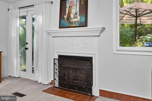 5 CRAB APPLE LN, Lawrence Twp, NJ 08648
