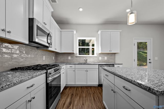 204 Sunhill Court, Harvest, AL 35749