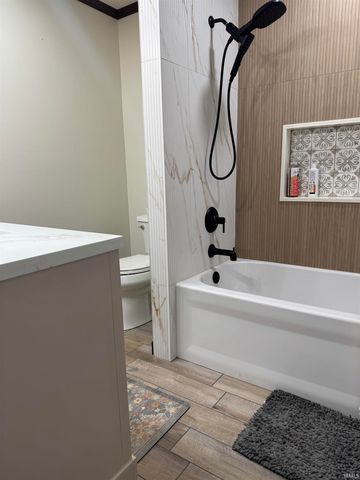203 Eugene Drive, Middlebury, IN 46540