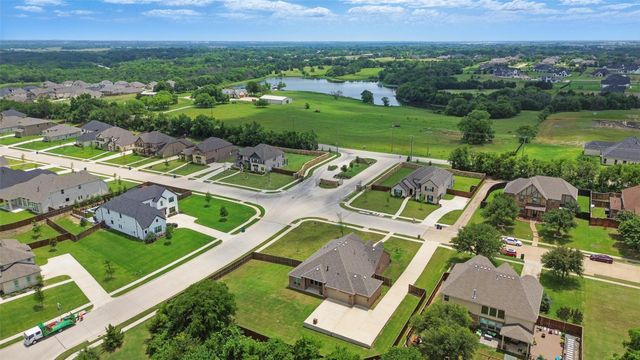 517 Fenwick Drive, Sunnyvale, TX 75182