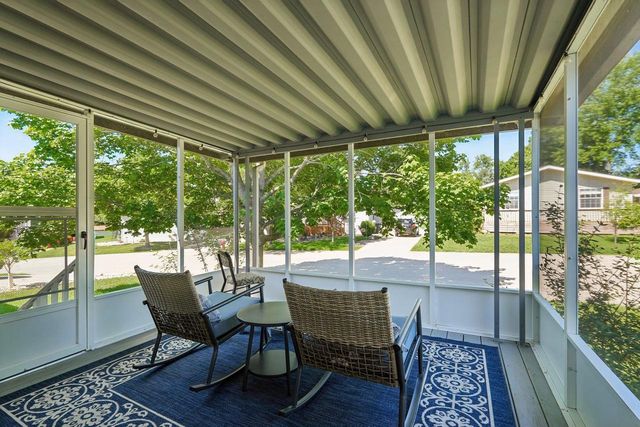 412 Harbor Heights Drive, Waterford, WI 53185