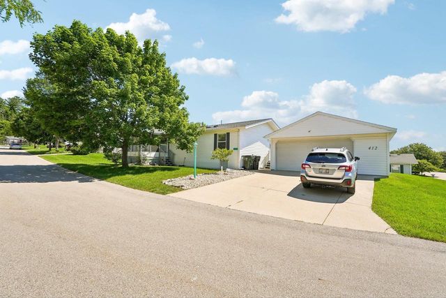 412 Harbor Heights Drive, Waterford, WI 53185