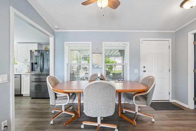 412 Harbor Heights Drive, Waterford, WI 53185