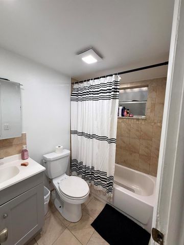 1421 NW 45th Street 2, Deerfield Beach, FL 33064
